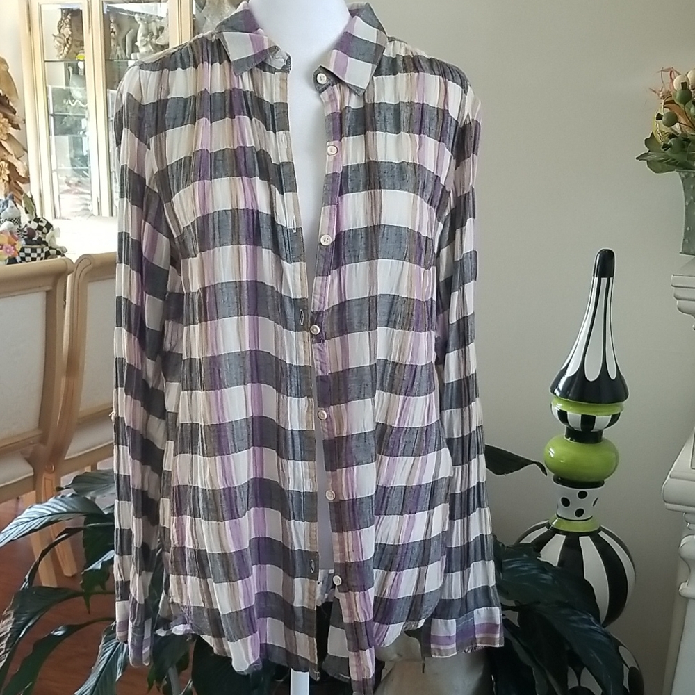 Plaid Button-Up Women’s Top